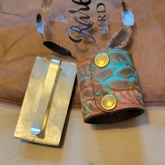 Western Southwestern Hat Hugger Wild Rag Slide Rectangle Flower Etched Concho - Picture 2 of 7